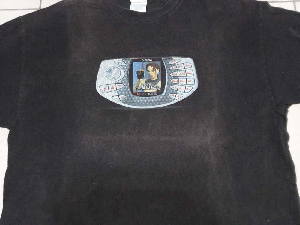 Vintage 2000s Lara Croft Nokia Ngage T-Shirt - image 2