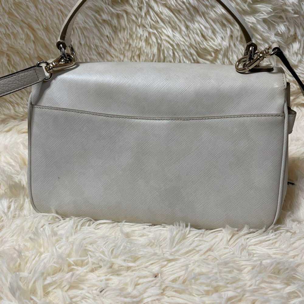 Ferragamo 2way Shoulder Bag White Leather Gancini - image 3