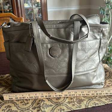 Authentic Coach large leather tote/carry-all