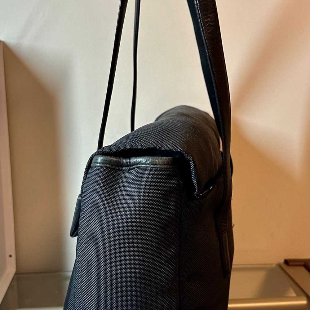 Tumi black leather laptop bag - image 4