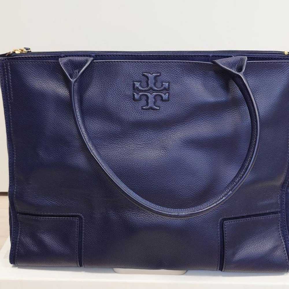 【Excellent Condition】TORY BURCH Tote Bag (Genuine… - image 1