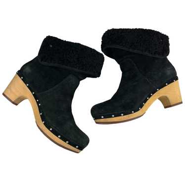 Ugg UGG Lynnea Suede Sheepskin Winter Boots Black… - image 1