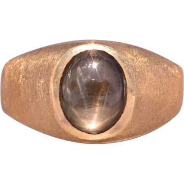 Black Star Sapphire Ring in Yellow Gold - image 1