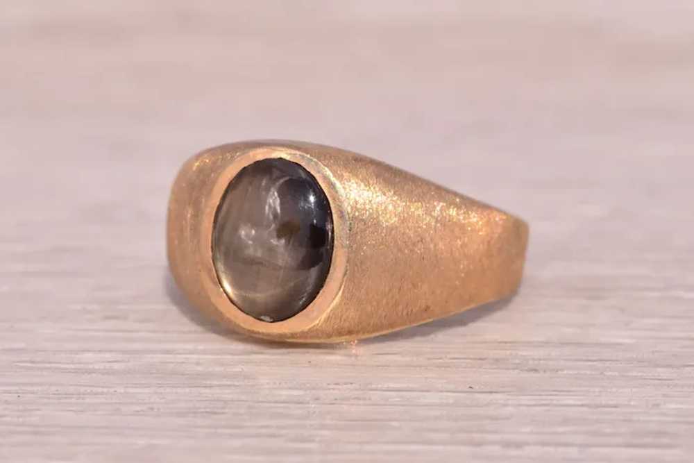 Black Star Sapphire Ring in Yellow Gold - image 2