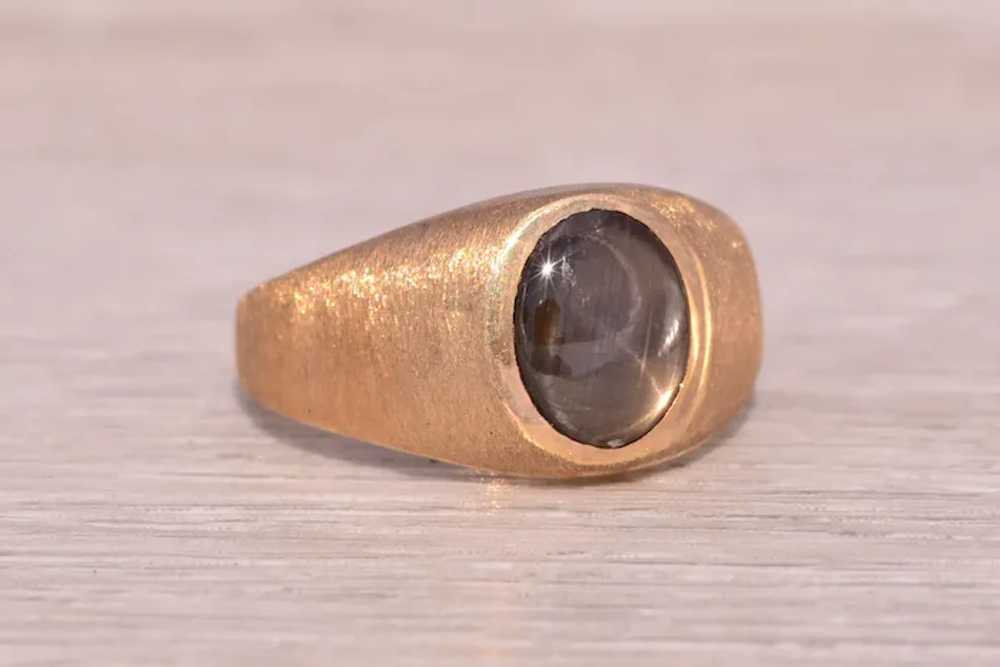 Black Star Sapphire Ring in Yellow Gold - image 5