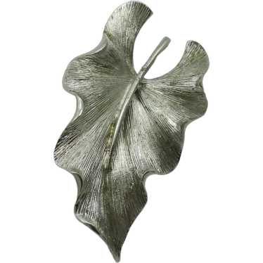 Monet Curled Tropical Leaf Brooch Silver tone - image 1