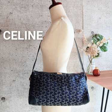 Good condition Celine Vintage Old Shoulder Bag for