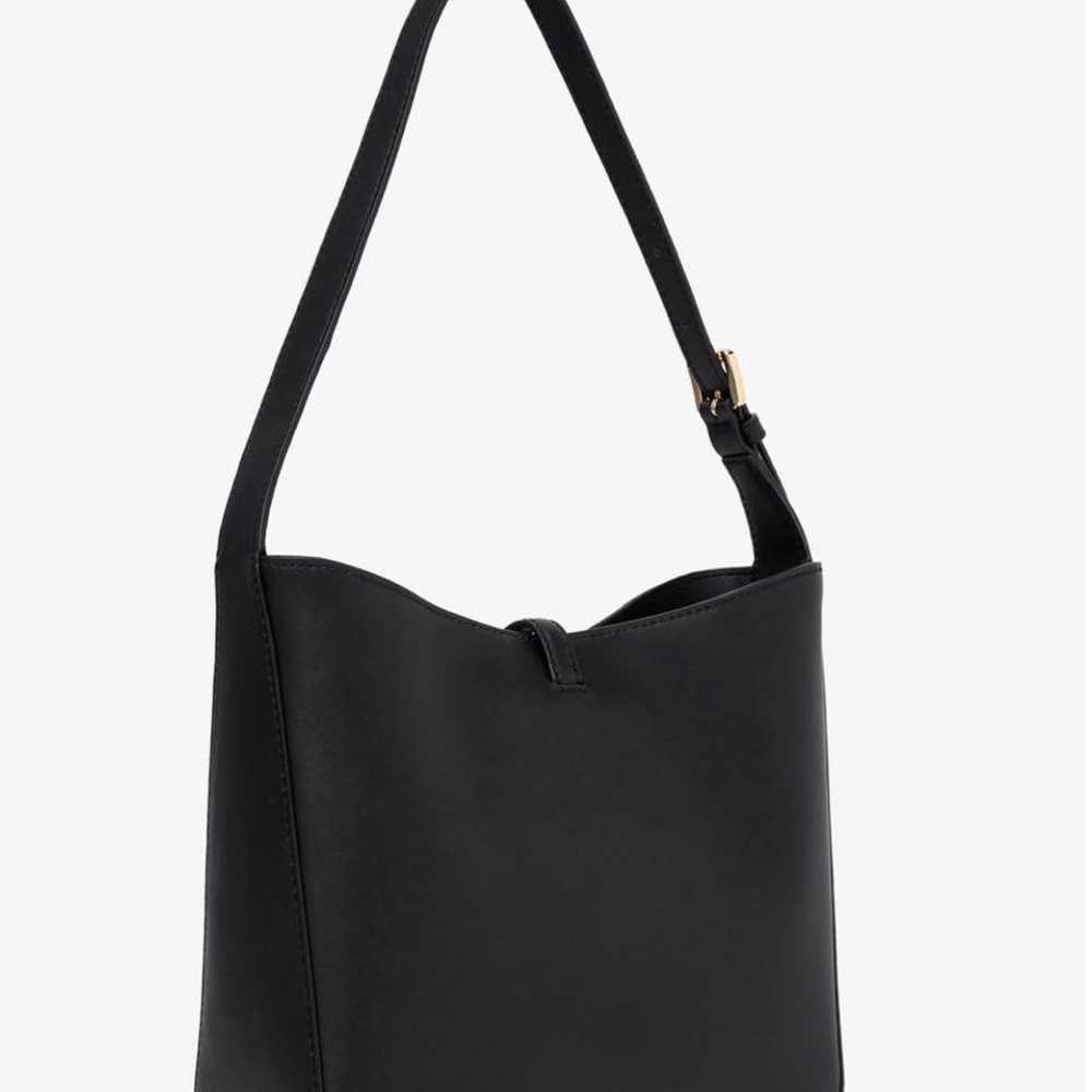 MICHAEL KORS

LYRA Bucket Shoulder Small - image 3