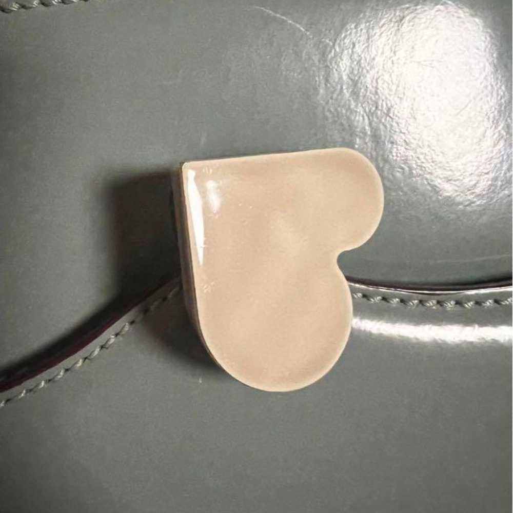 Gray Leather Heart-Shaped Shoulder Bag - image 6