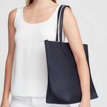 Cuyana - Leather Zipper Tote in Navy - image 1