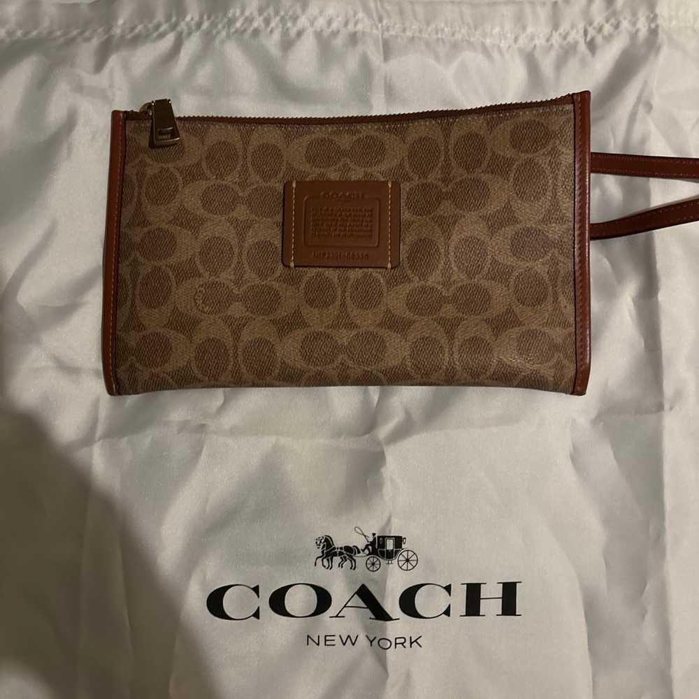 Coach purse/wallet - image 4