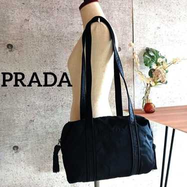 High-quality Prada vintage embroidered nylon shou… - image 1