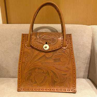 Beautiful item GRACE CONTINENTAL Carving Bag - image 1