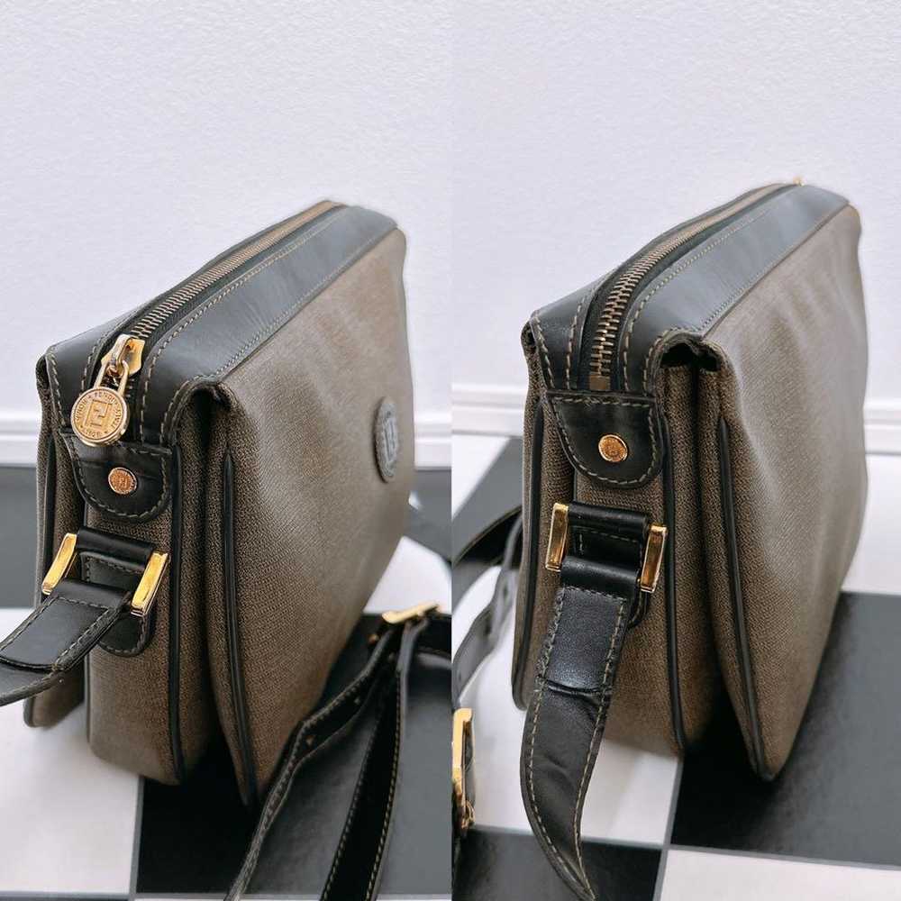 "Excellent condition" FENDI shoulder bag - image 2