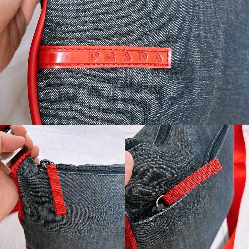 "Excellent condition" PRADA shoulder bag - image 5