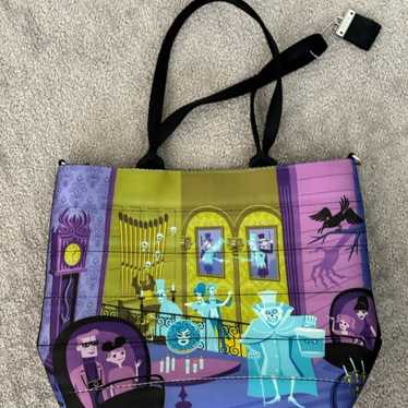 Harvey’s Haunted Mansion coin offers purse