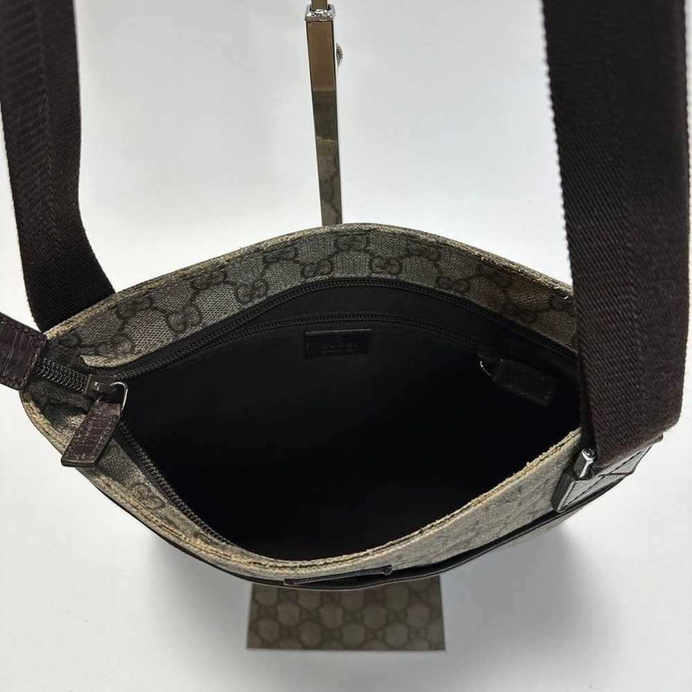 f08 [Excellent Condition] Gucci GG Supreme PVC Le… - image 9