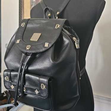 MCM Vintage Black Leather Drawstring Backpack Auth