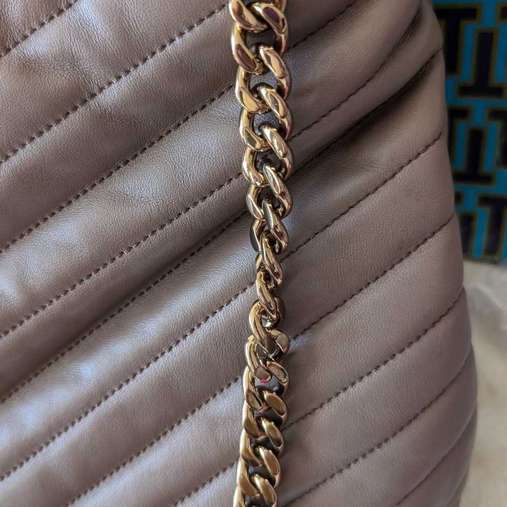 TORY BURCH KIRA CHEVRON TOTE SHOULDER BAG - image 12