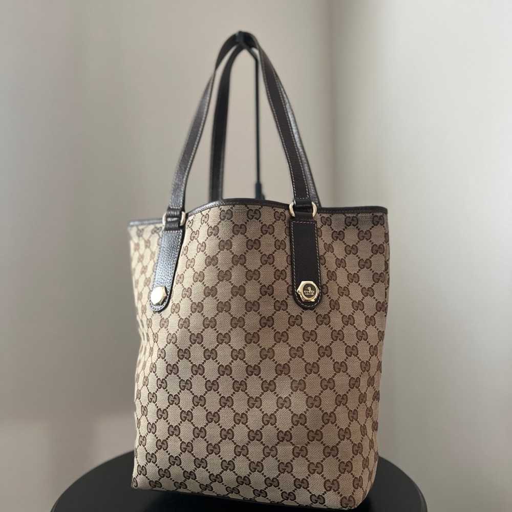 GUCCI The Charmy Gg Canvas Tote - image 4