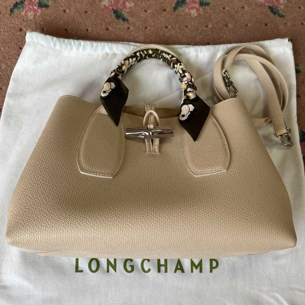 LONGCHAMP Beige Handbag  
Rosen M, in like-new co… - image 2