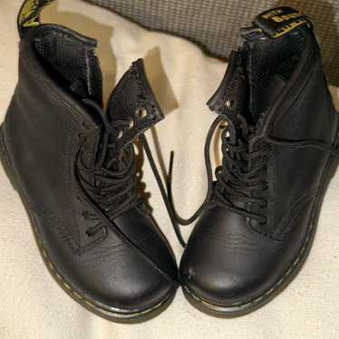 Dr Martens kids never worn 8 - image 1