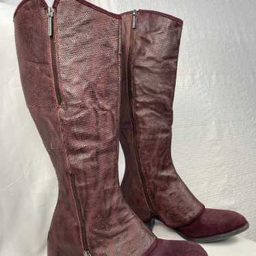 Donald J Pliner Devi Zipper Tall Boot-Size 8