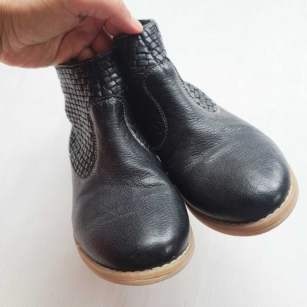 HUSH PUPPIES black Woven leather ankle booties - image 8