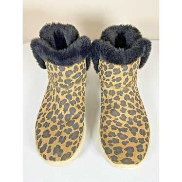 Skechers Leopard Print On-the-Go Joy Bundle Up An… - image 1