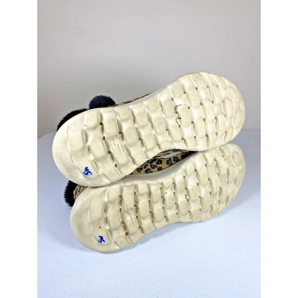 Skechers Leopard Print On-the-Go Joy Bundle Up An… - image 7