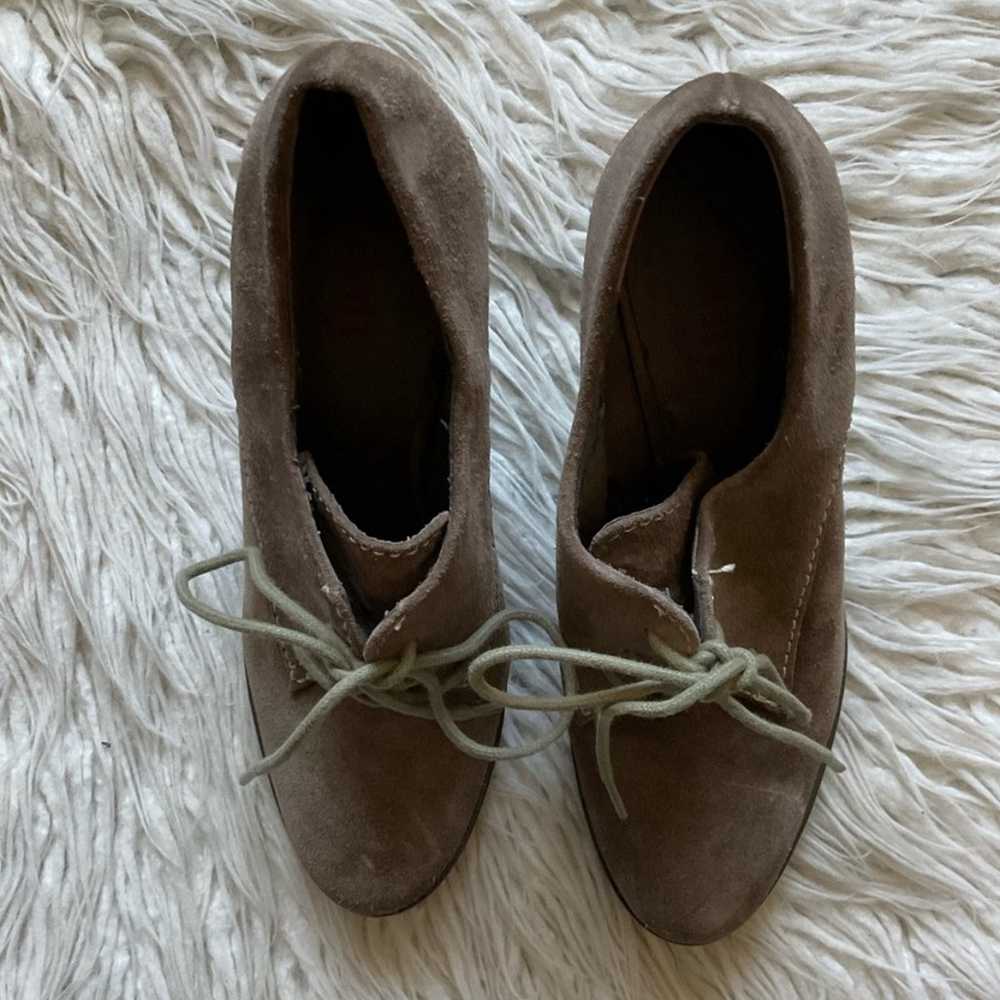 Anthropologie Levity Sahara Brown Suede Leather O… - image 3