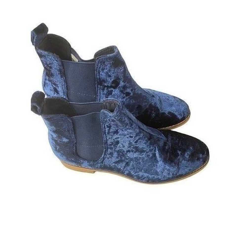 TOMS Blue Velvet Ella Ankle Boots Booties  6  6.5… - image 2