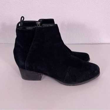 Blondo Black Leather Suede Ankle Booties