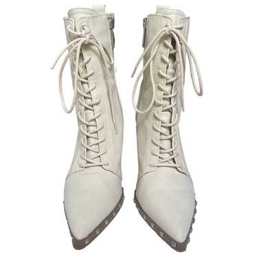 Charles david white boots fashion