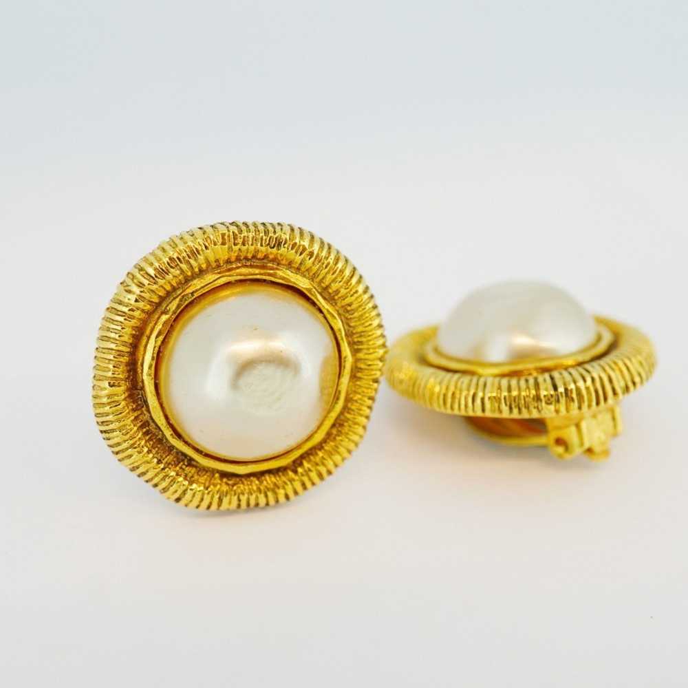 Chanel Chanel Earrings Circle Faux Pearl GP Plate… - image 2