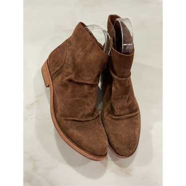 NWOB Kork-Ease Suede Boots size 6 - image 1