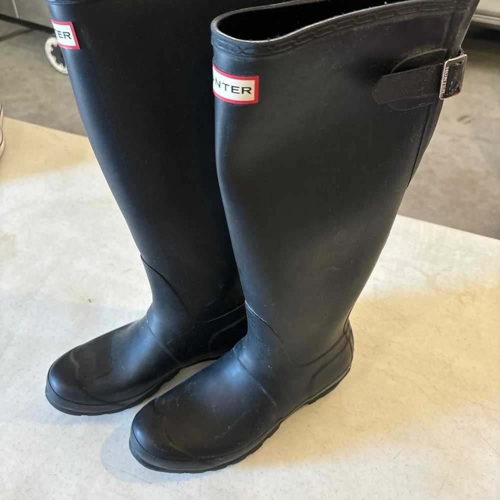 Hunter boots women size 8 - image 1