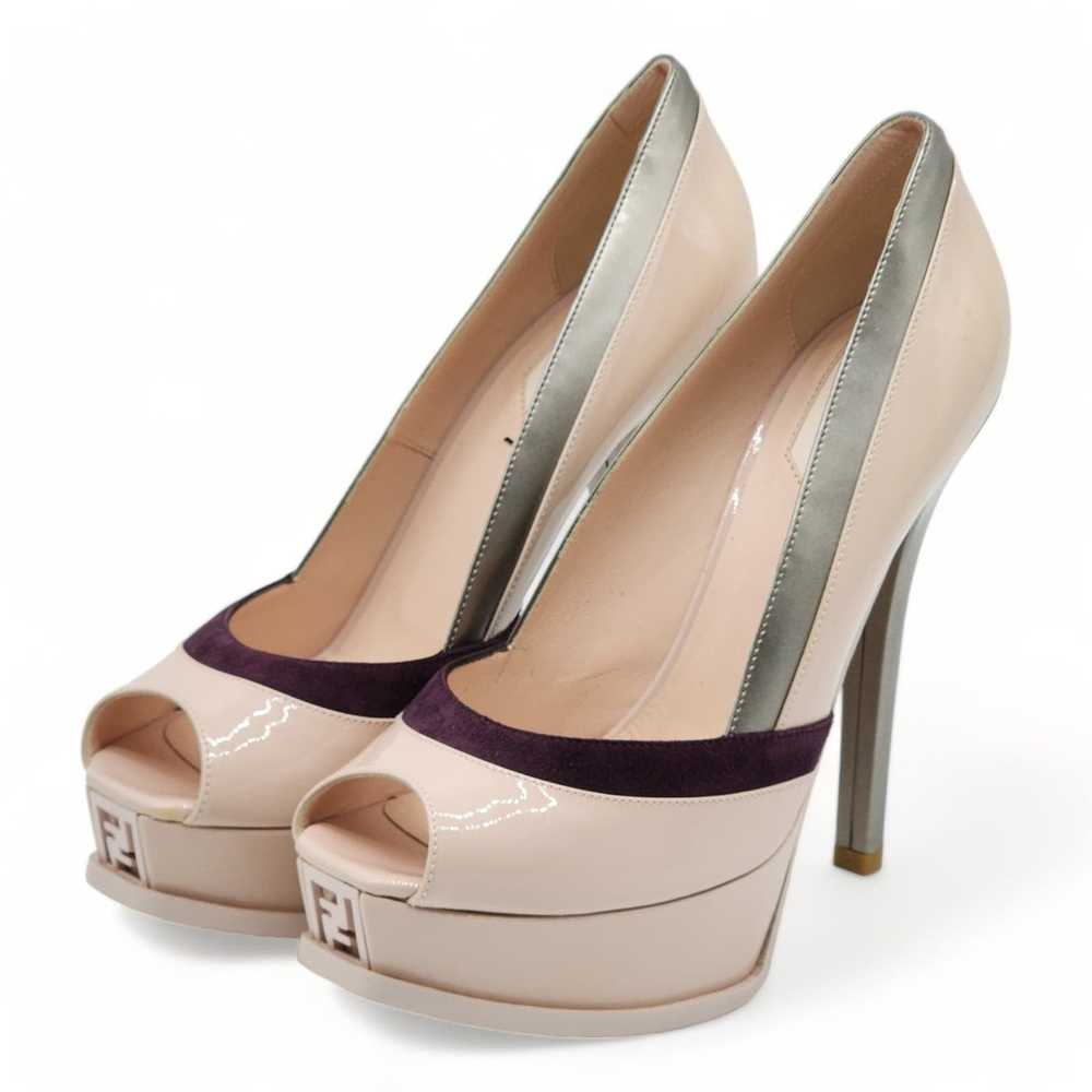 Fendi Colorblock Leather and Metallic Pumps 38.5 - image 1