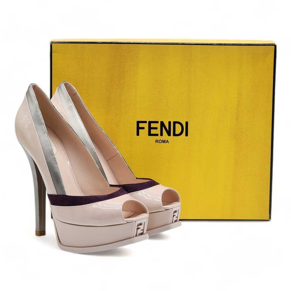 Fendi Colorblock Leather and Metallic Pumps 38.5 - image 2