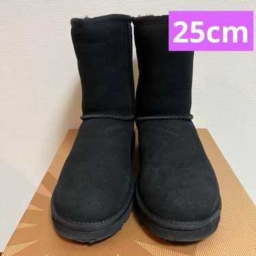 UGG Australia Sheepskin Boots