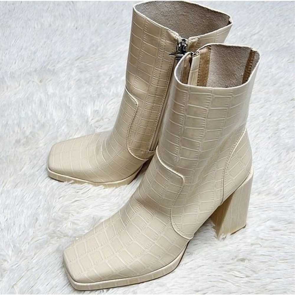 Princess Polly JAMIE CROC PLATFORM BOOTS CREAM Ne… - image 5