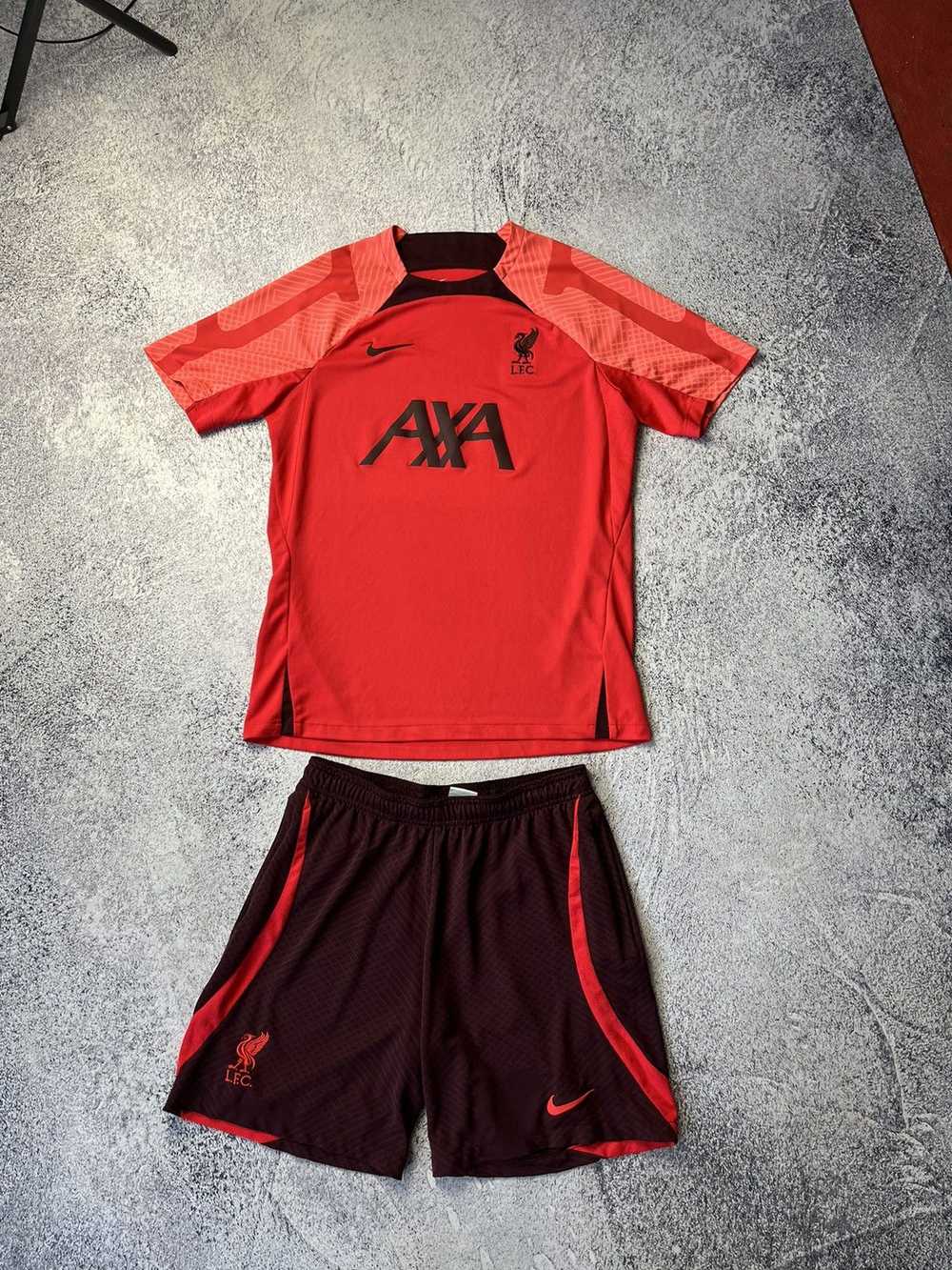 Liverpool × Soccer Jersey × Sportswear uniform Se… - image 2