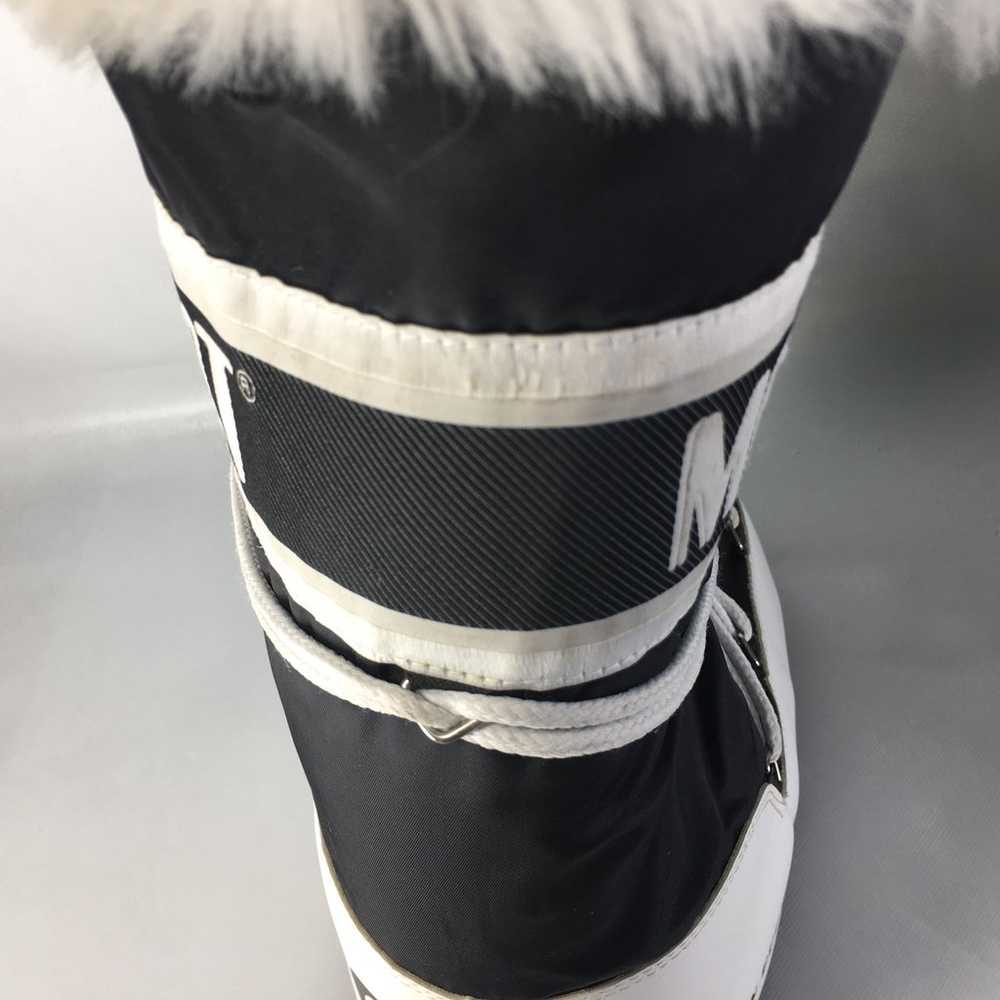 Moon Boots Black and White Nylon Snow Boots w/ Fa… - image 7