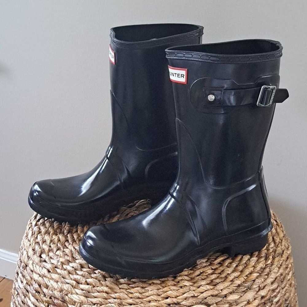 HUNTER Unisex Classic Low Black Wellie Rain Boots… - image 2