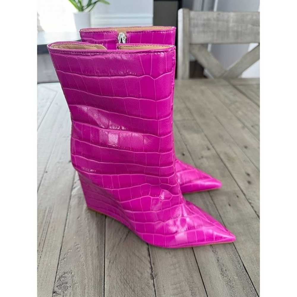 NWOB Schutz Asya Pink Leather Bootie Size 38 8 - image 4