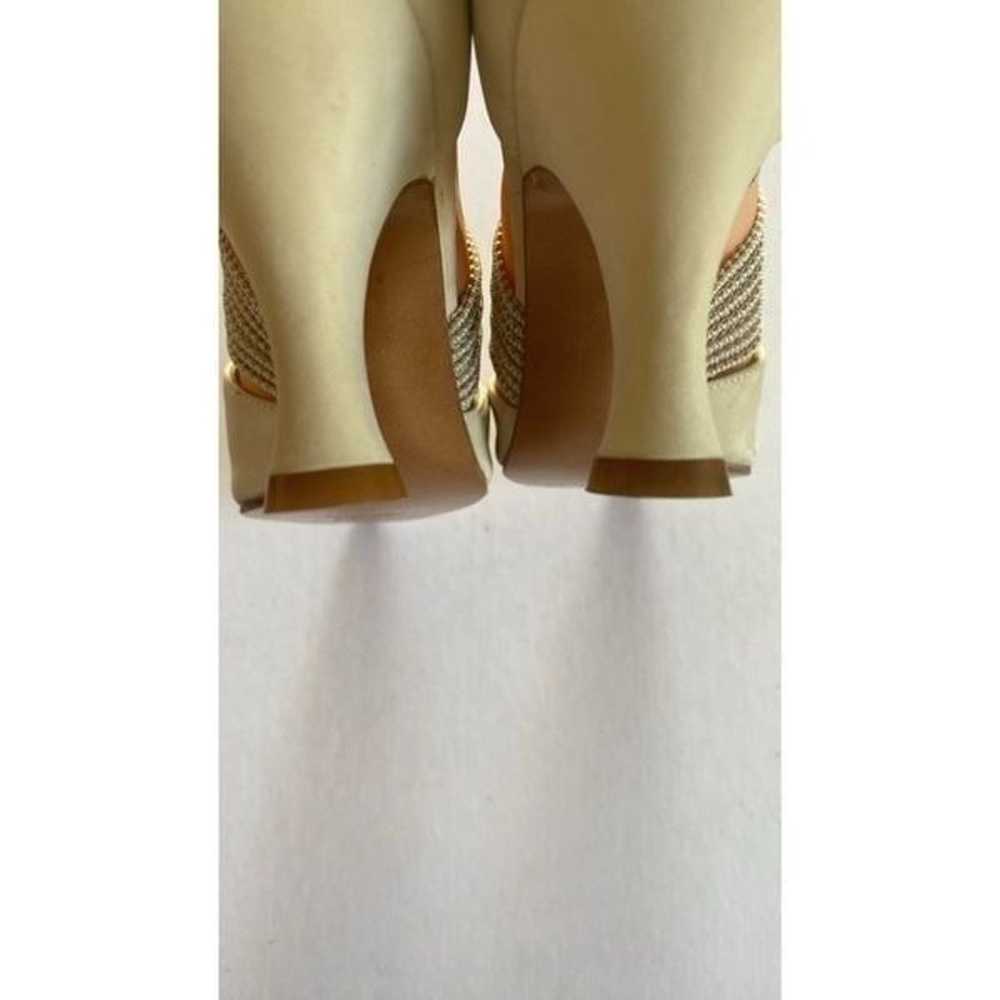 Stuart Weitzman New York Beige Leather Heels - image 8