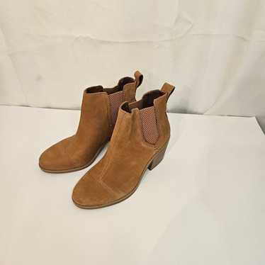 Toms Everly Chelsea Boot Woman Size 5.5w - image 1