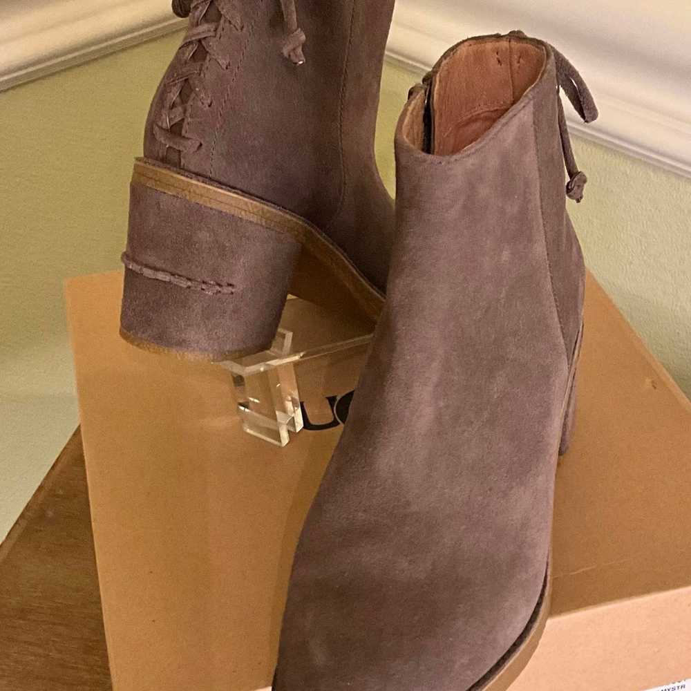 UGG Corrinne Leather Booties - 10 - image 1