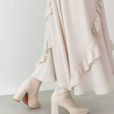 RANDA Stretch Chunky Heel Short Boots Ivory M - image 1