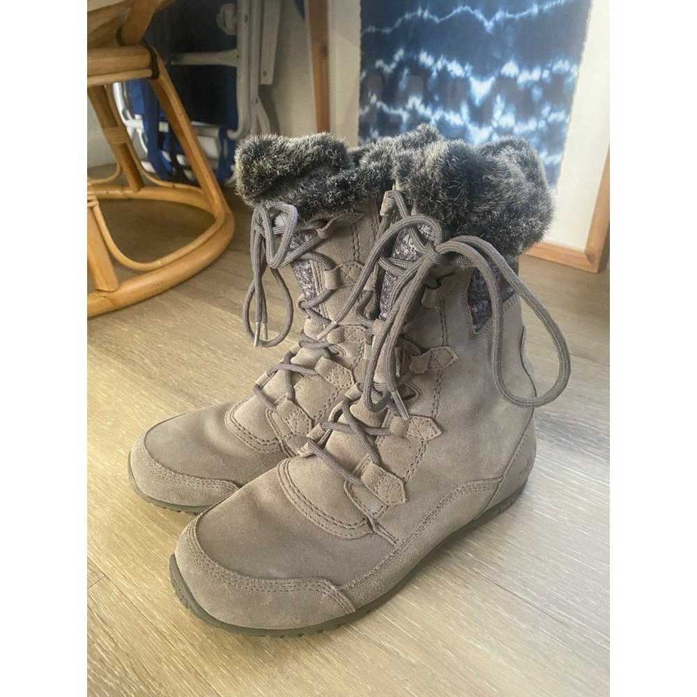 The North Face Fur Lined Winter Womens Boots size… - image 3